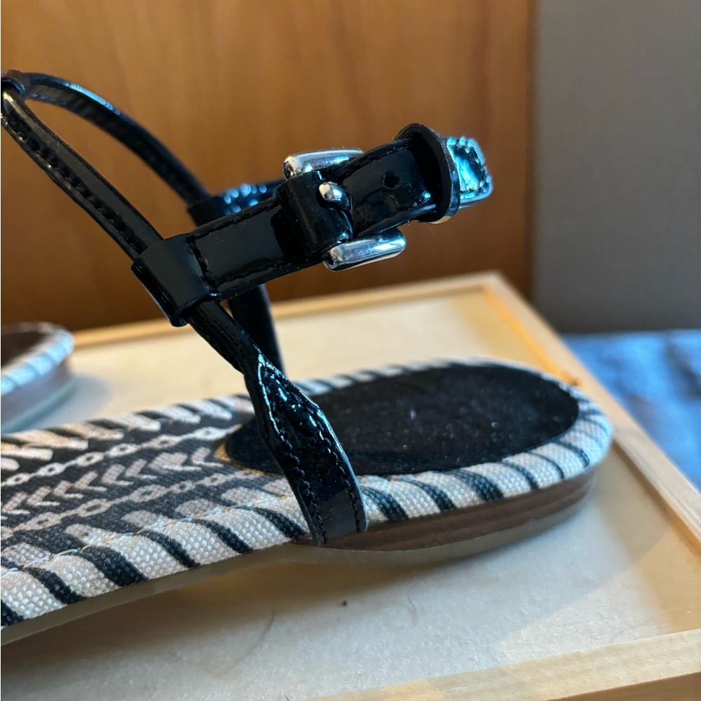Coach Sandals - Picture 2 of 5